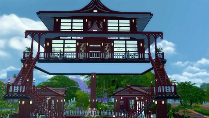 Maison traditionnelle asiatique flottante, ciel bleu.