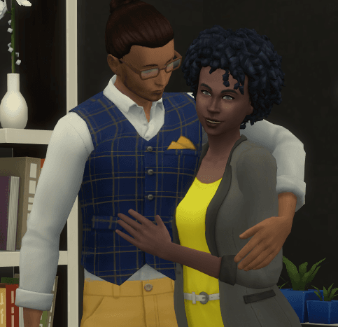 Lächelndes Paar der Sims
