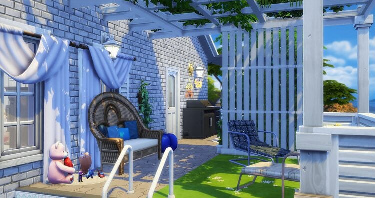 Pergola dans Les Sims 4 au dessus d'un salon extérieur
