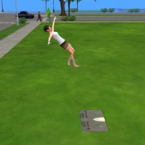 Sims fait un saut sur la pelouse.