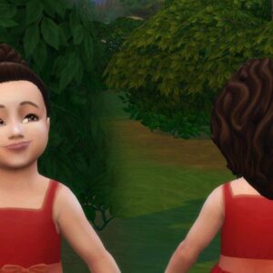 Cheveux bouclés de juillet pour les tout-petits