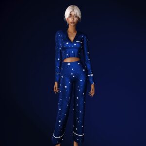 Ensemble en soie avec pantalon et chemise à motifs d'étoiles