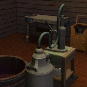 Atelier de brassage dans *Les Sims 4* avec alambic et meubles en bois