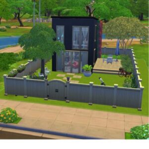 Maison moderne dans *Les Sims 4* avec jardin et piscine